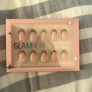 Glamnetic Press On Nails Kit